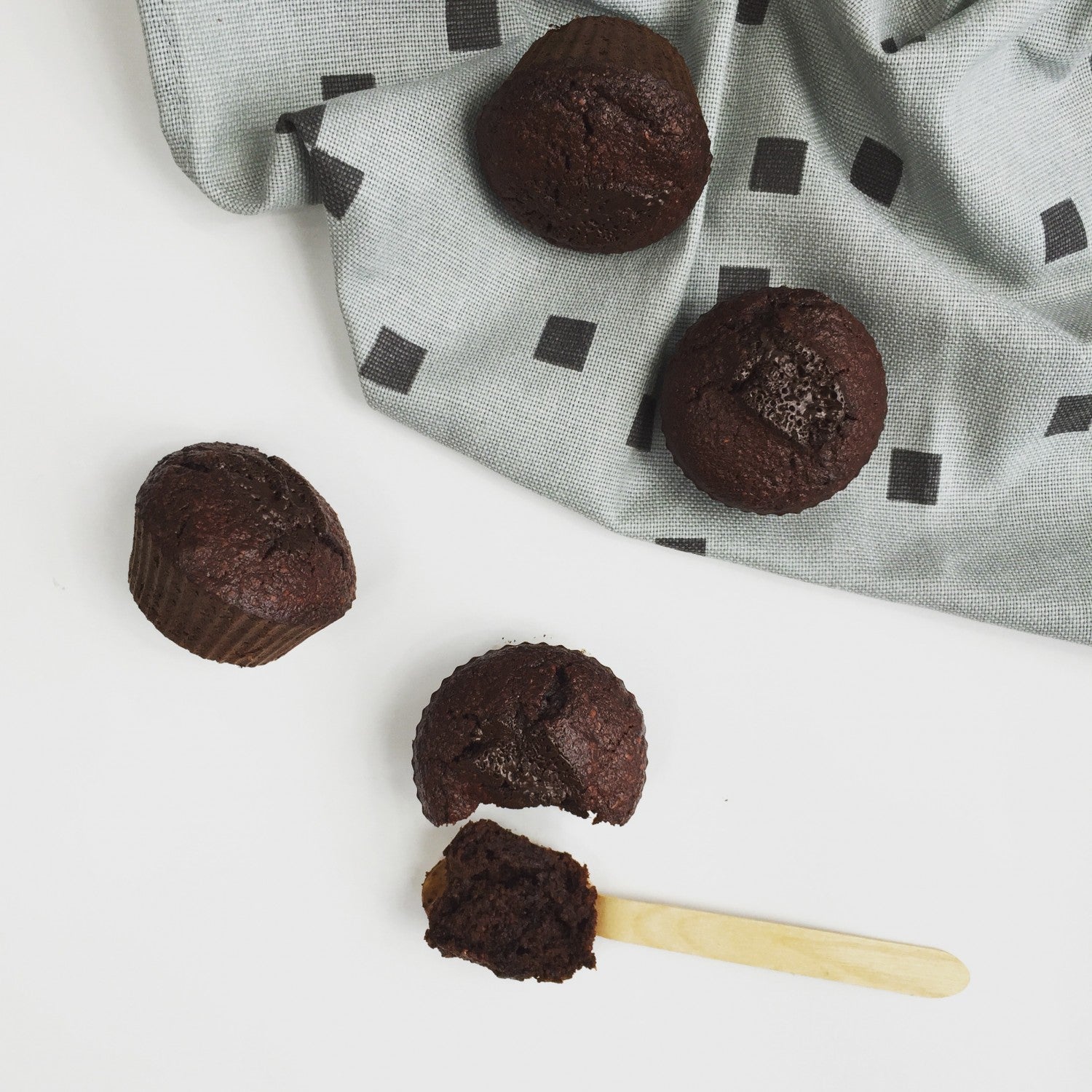 svampede chokolademuffins 