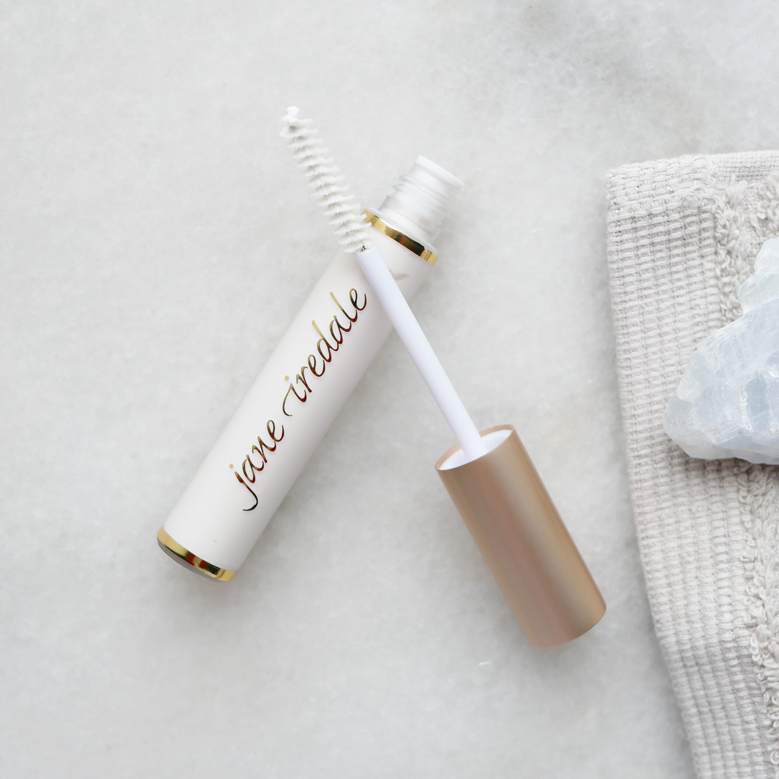 Lash extender